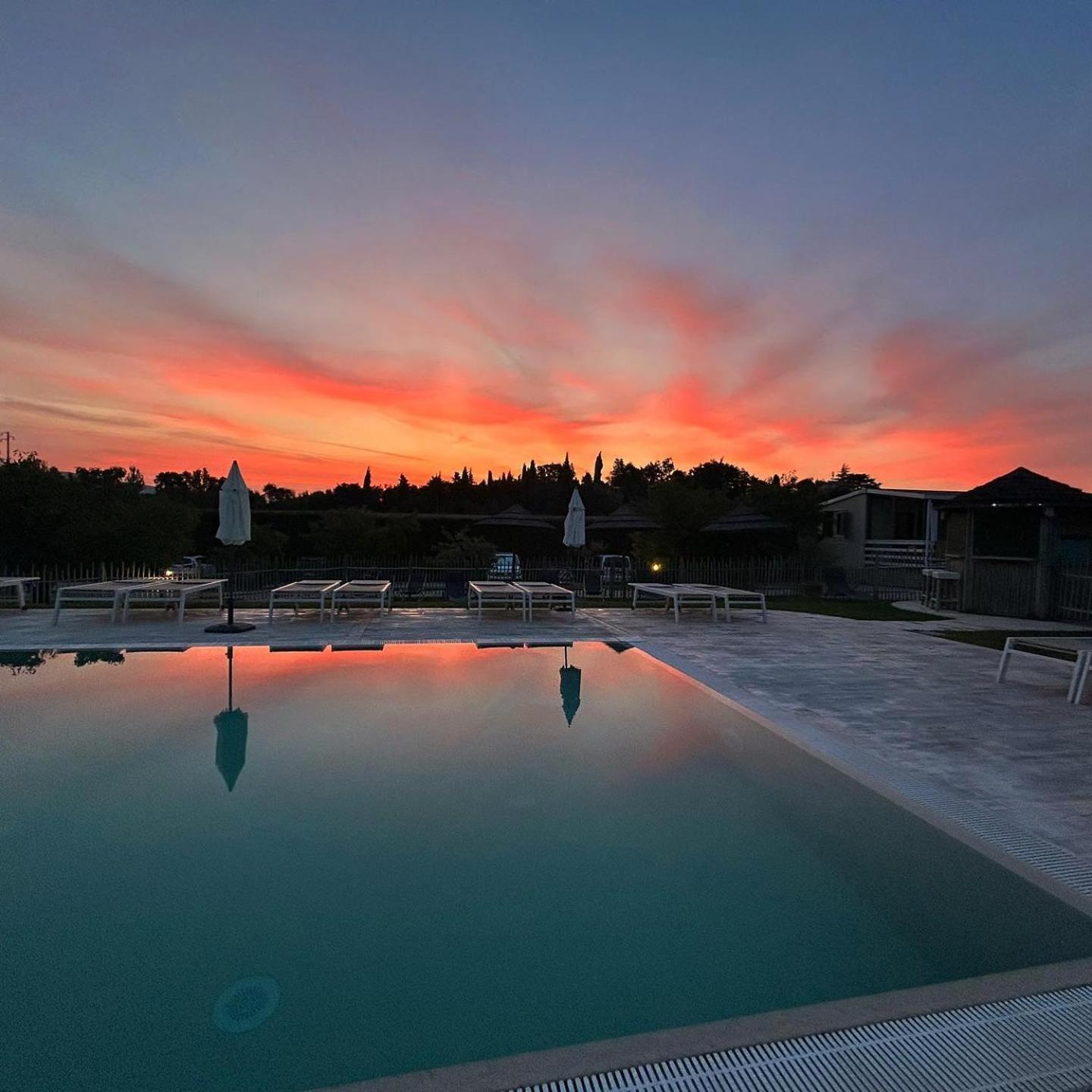 Agriturismo & Agricamping Serena Pastrengo Dış mekan fotoğraf